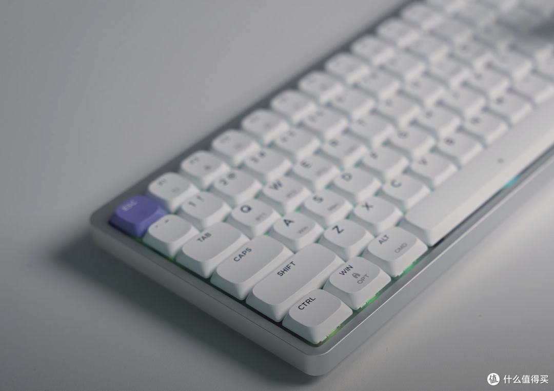 键圈冷门精品!全铝真·低调生产力工具——EPOMAKER Luma84分享