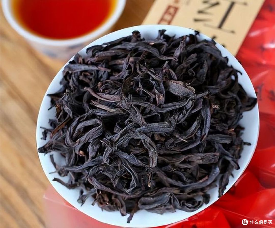 肉桂茶和大红袍区别在哪?哪种好喝?答案让你惊讶!