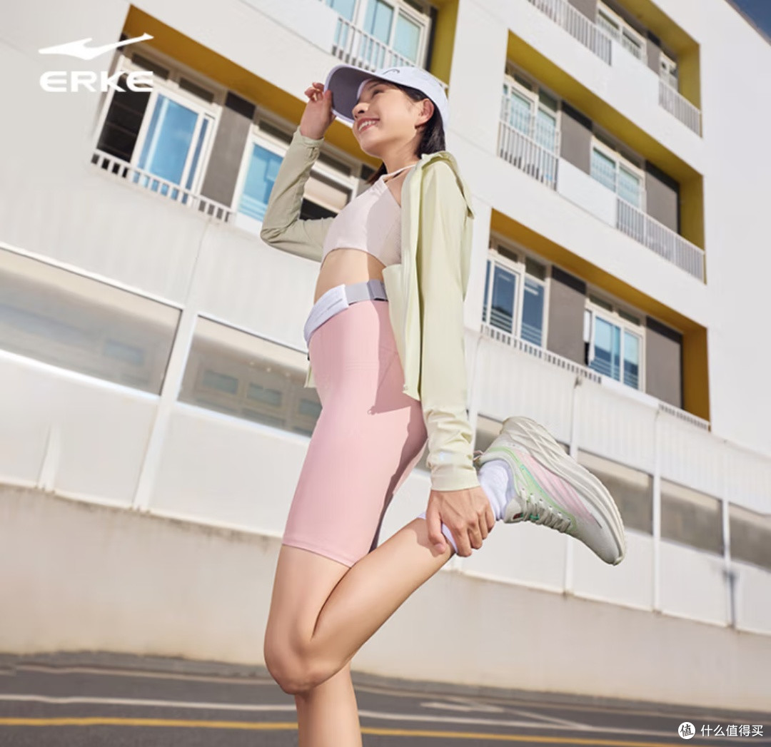 鸿星尔克掣影3代:每一步都算数,轻盈逐梦,燃动夏日!