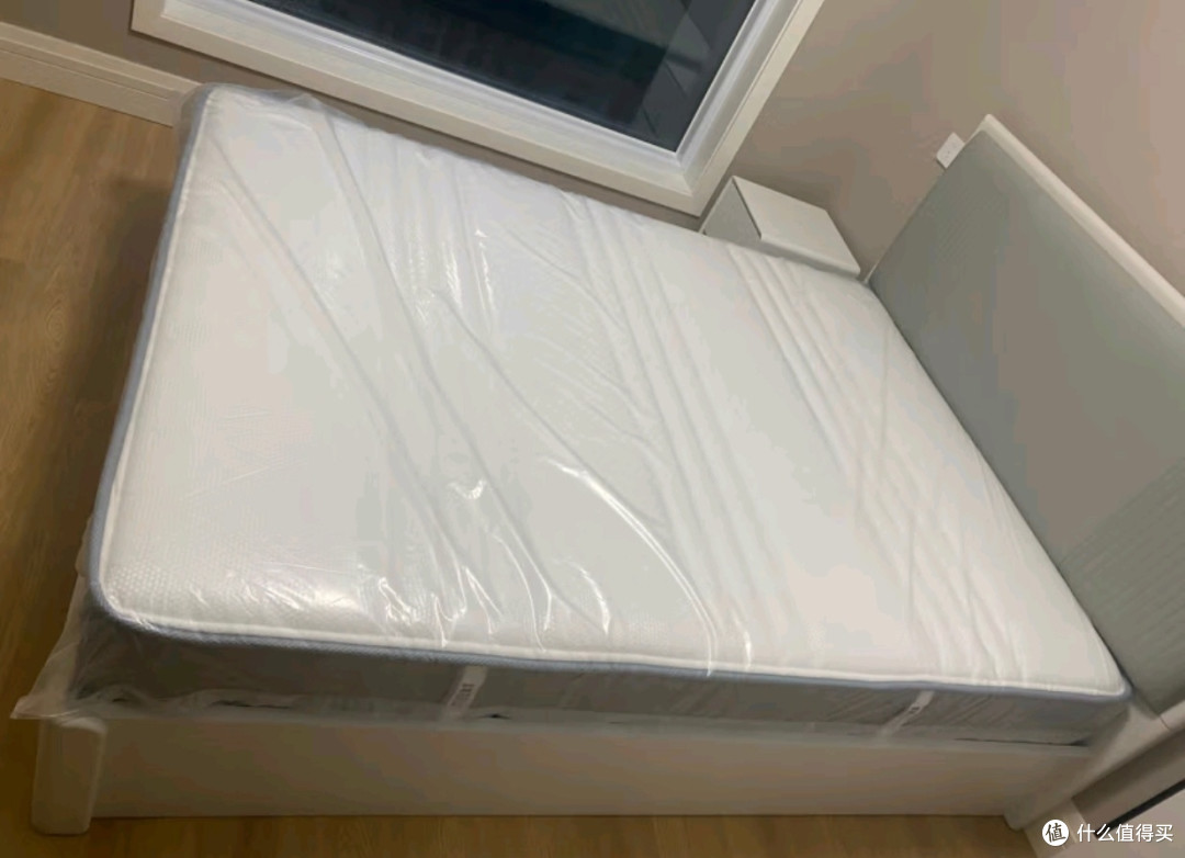芝华仕乳胶弹簧床垫：高性价比睡眠选择