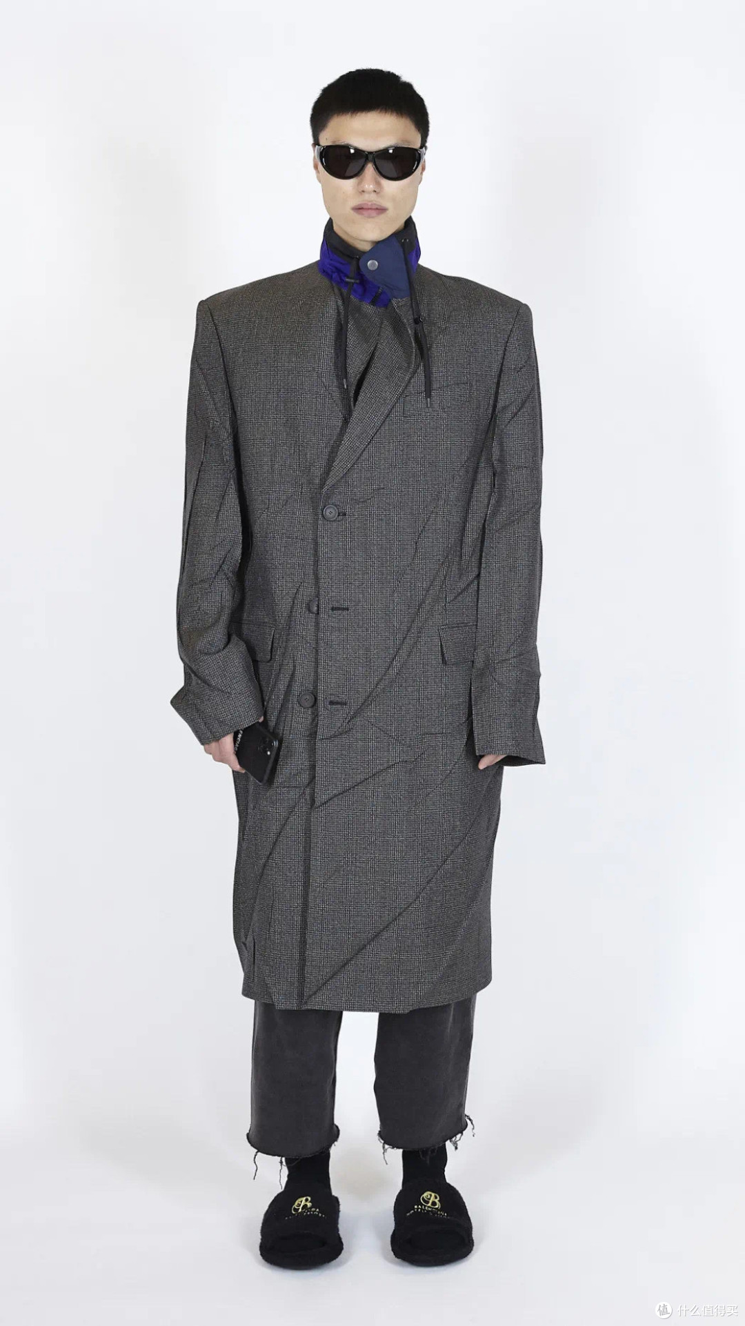 巴黎世家，售价：￥3600