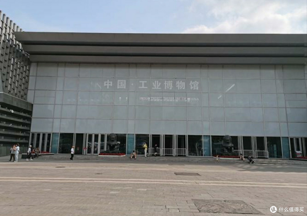 中国工业博物馆：春日赴一场“钢铁与樱花”的时空交响🏭