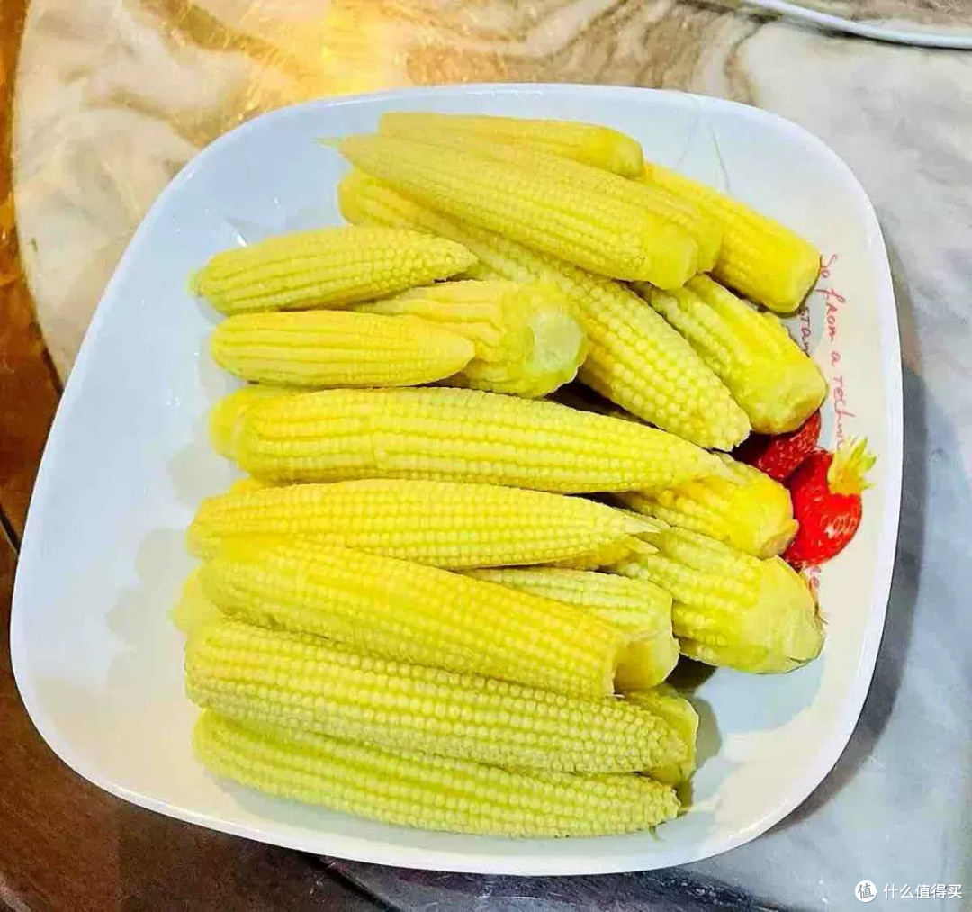 当季新鲜玉米笋:清甜鲜嫩的煲汤好食材