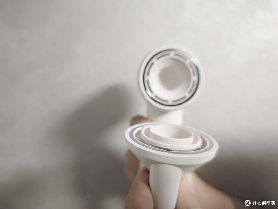 告别笨重吹风机！DOCO lab高速吹风机Mini，小巧身躯大能量！