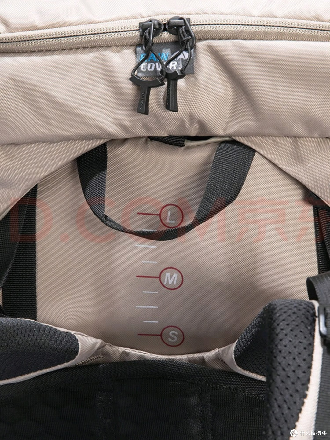 徒步必备:探路者50升包