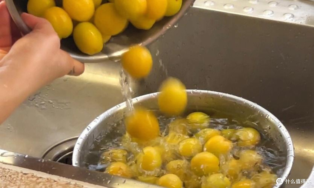 自制杏子香草荚果酱
