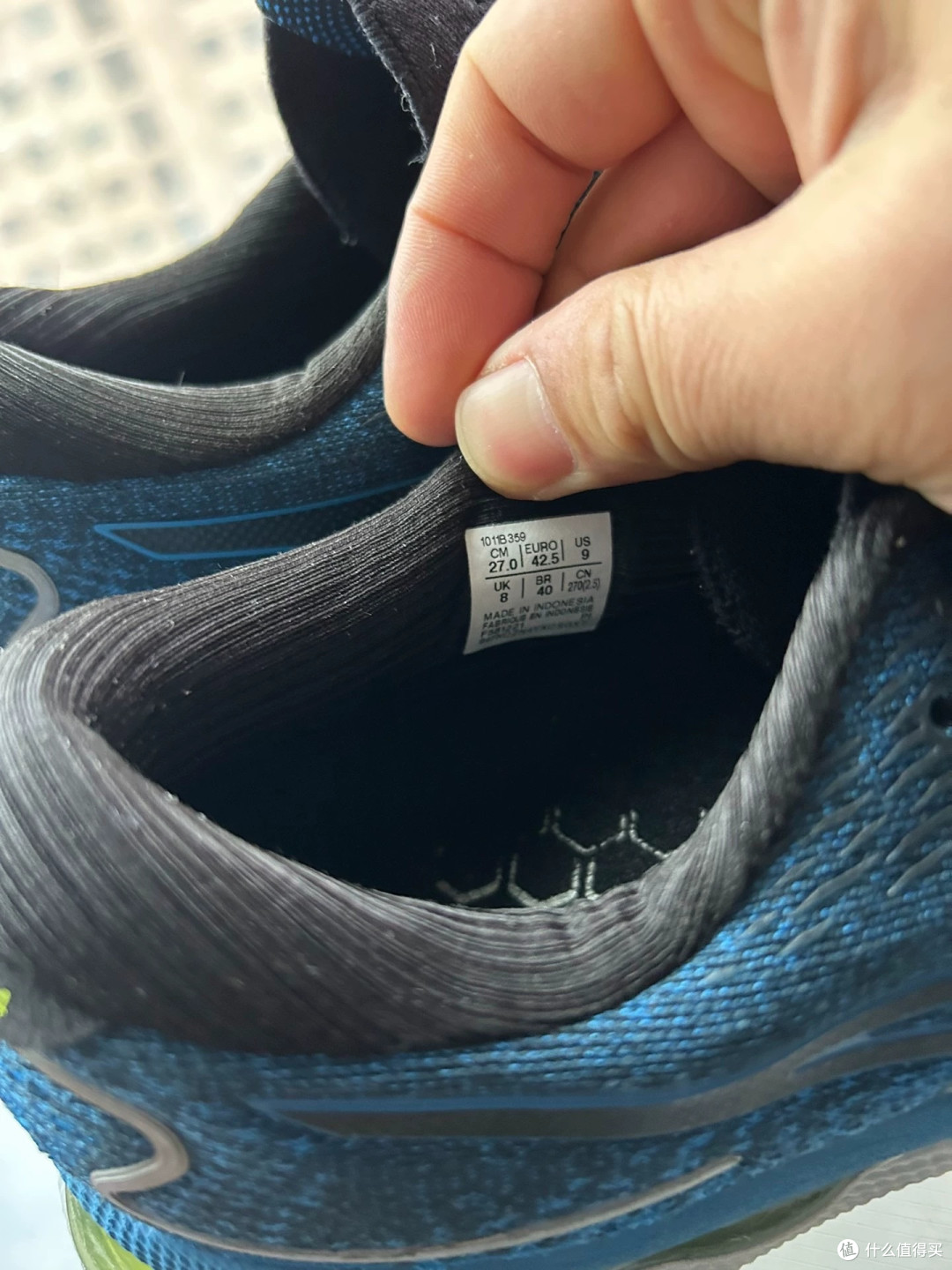 缓震效果哪家强？亚瑟士ASICS Gel-Nimbus 24