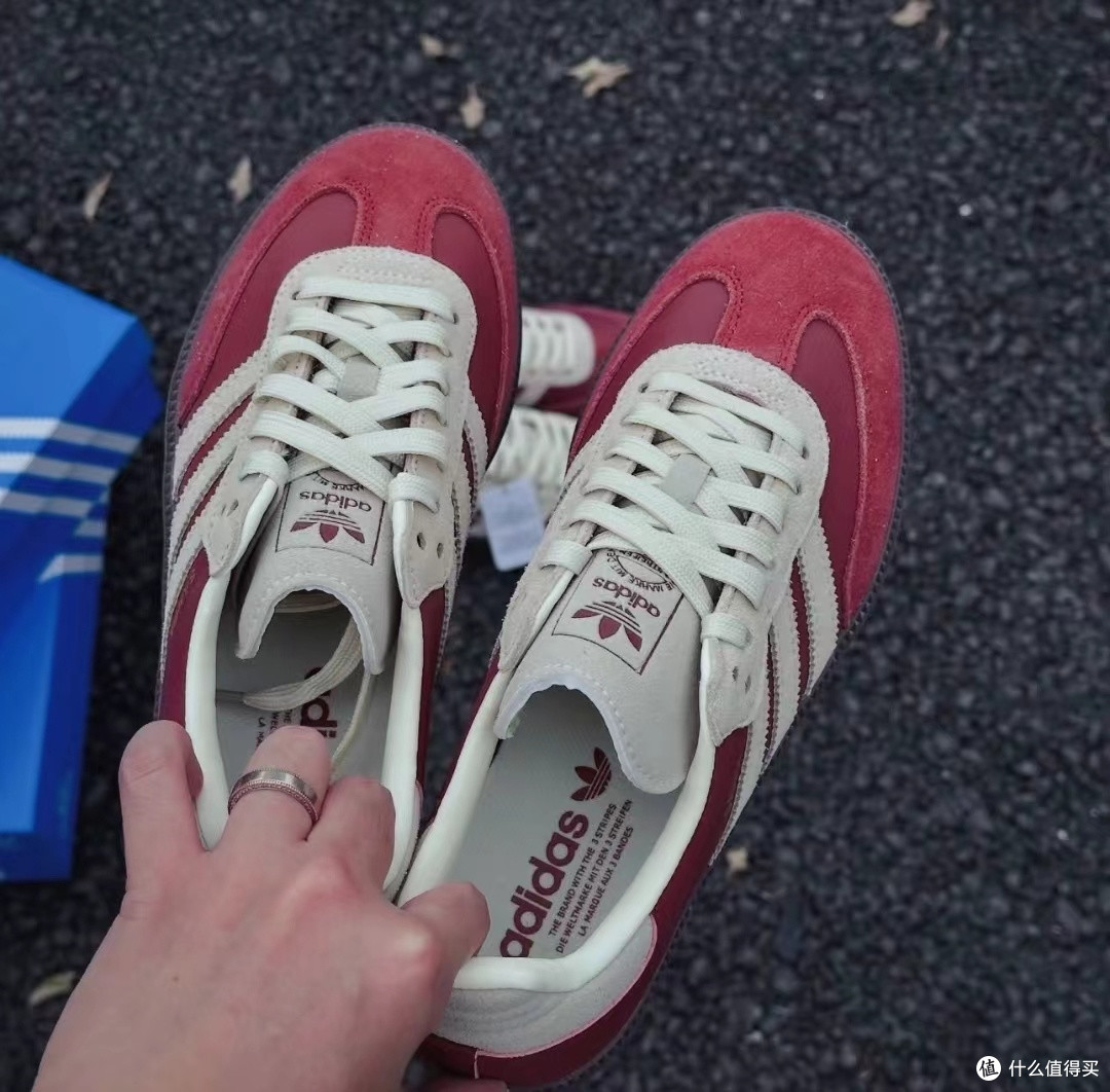 漫步街头的时尚之选,adidas originals SAMBA OG 红色款