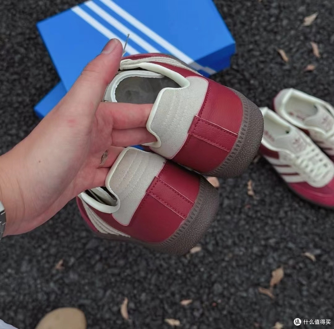 漫步街头的时尚之选,adidas originals SAMBA OG 红色款