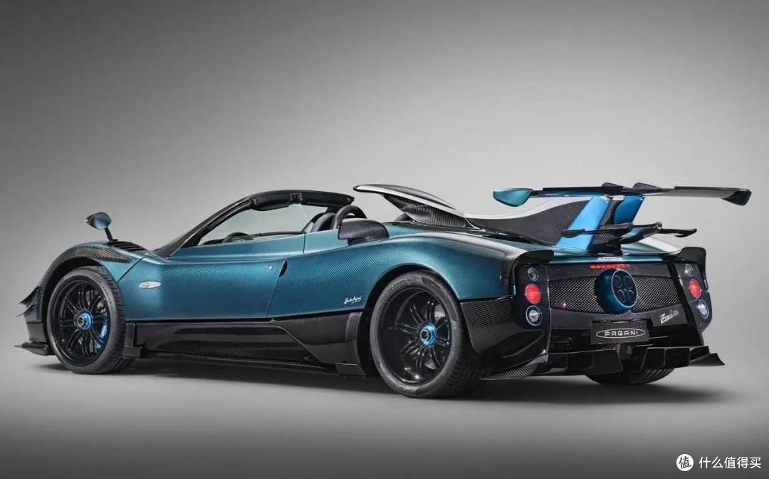 独一无二：帕加尼展示 Zonda Roadster 超跑，昆仑山主题