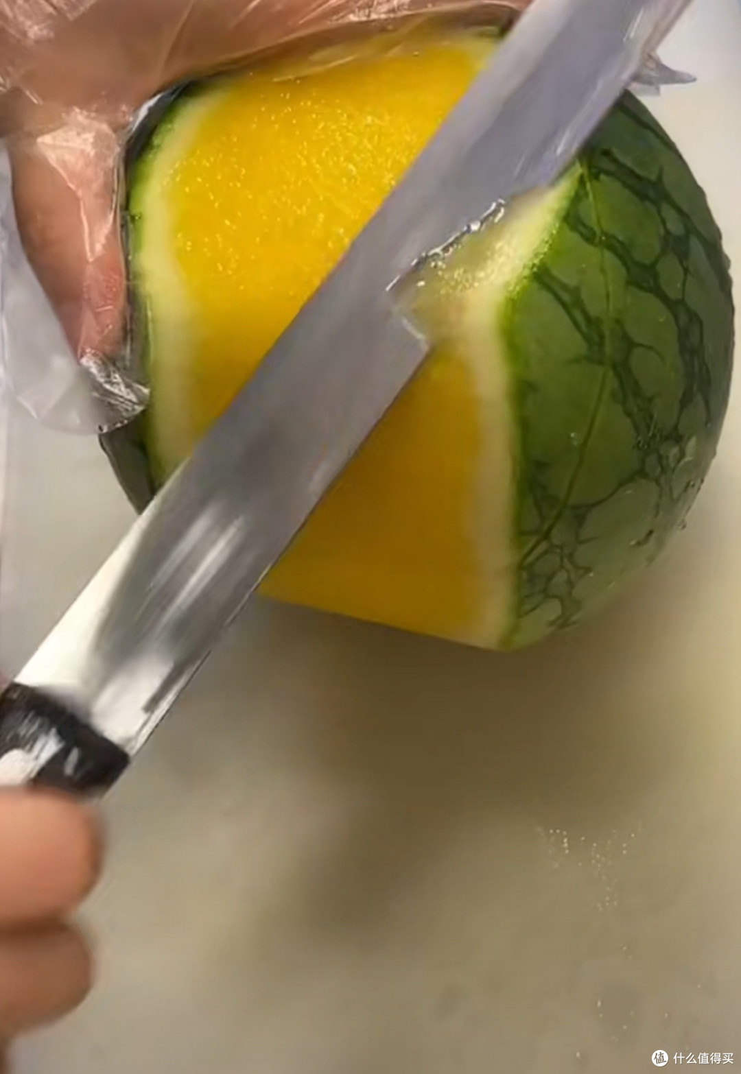 京鲜生特小凤黄肉西瓜:十大黄金优势,解锁夏日清凉新体验