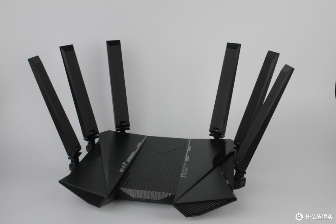 中端价格+旗舰配置,卷价格 or 搞噱头?中兴问天BE6800Pro+实测