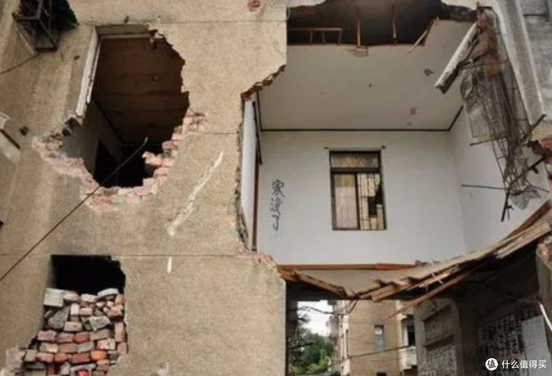 老旧小区,为什么不能“原拆原建”?而仅仅是刷刷墙、修修水管