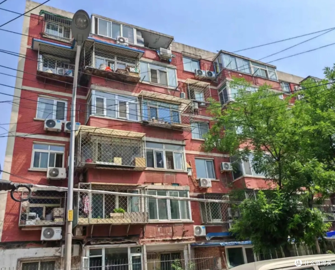 老旧小区,为什么不能“原拆原建”?而仅仅是刷刷墙、修修水管