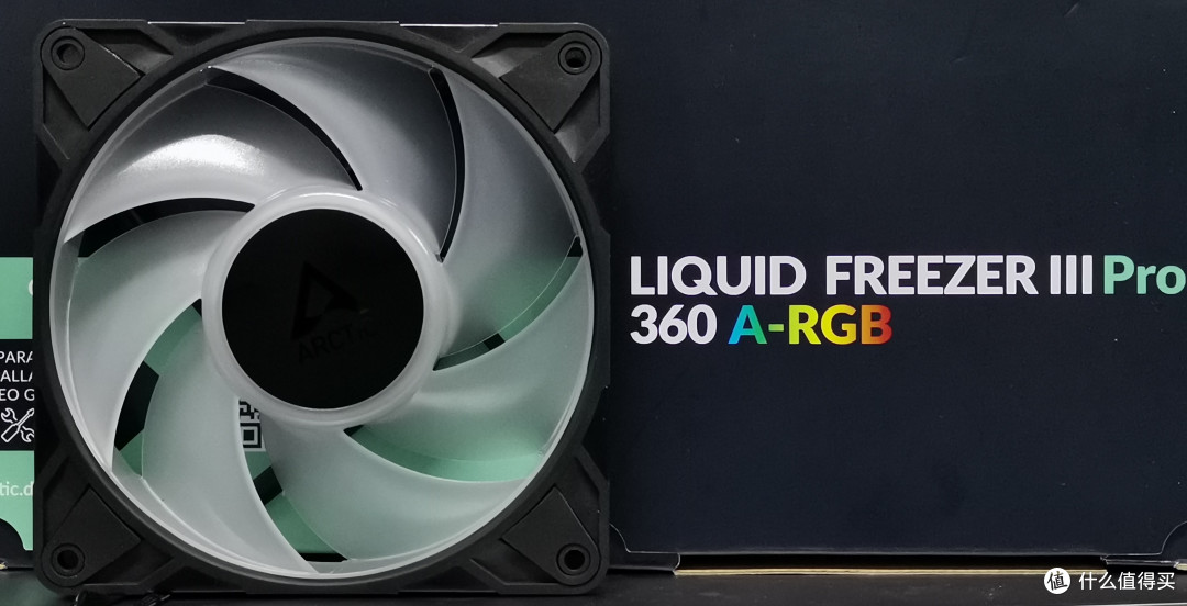 ARCTIC P12 Pro:A-RGB新篇章