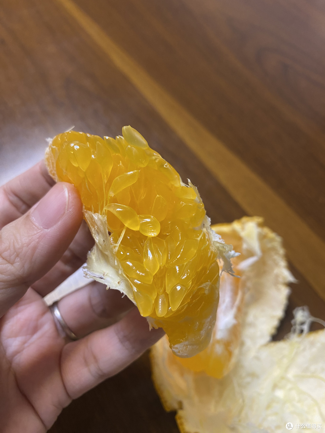 果汁丰富的春见耙耙柑,吃着真是美味