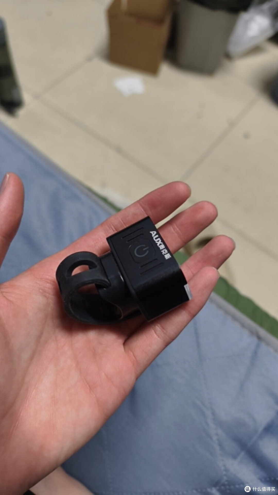 奥克斯轻便高亮自行车灯使用笔记
