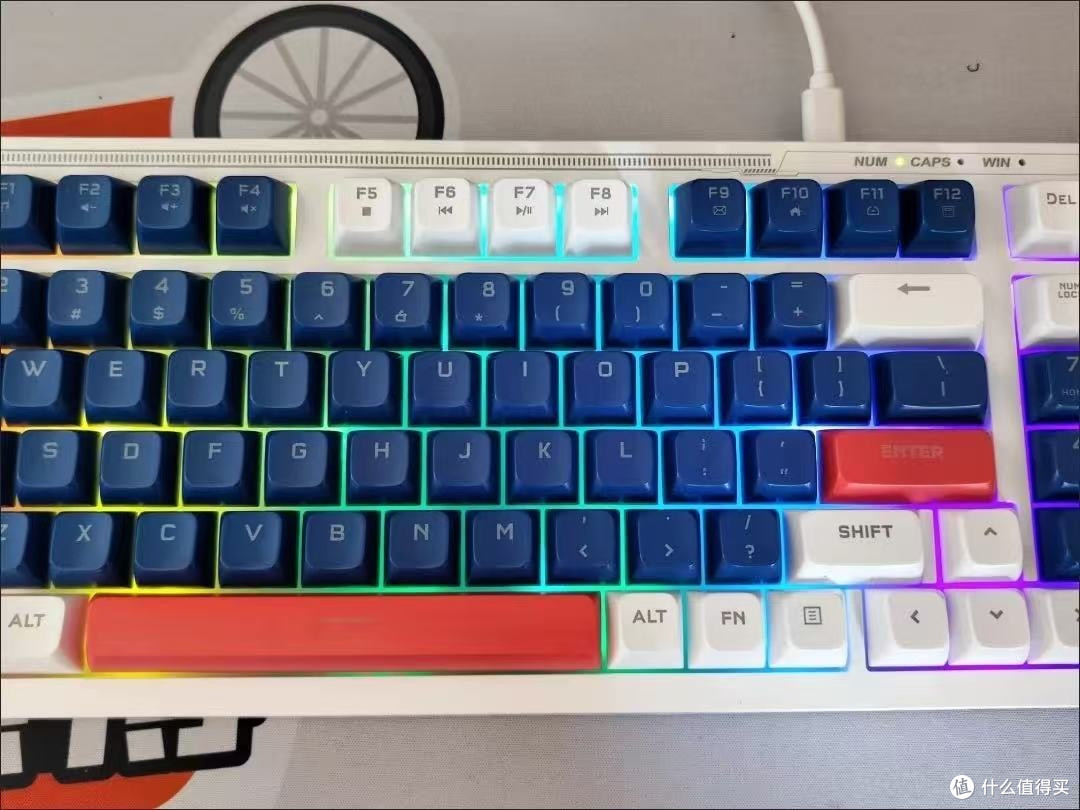 惠普K300键盘:办公与游戏的超值之选
