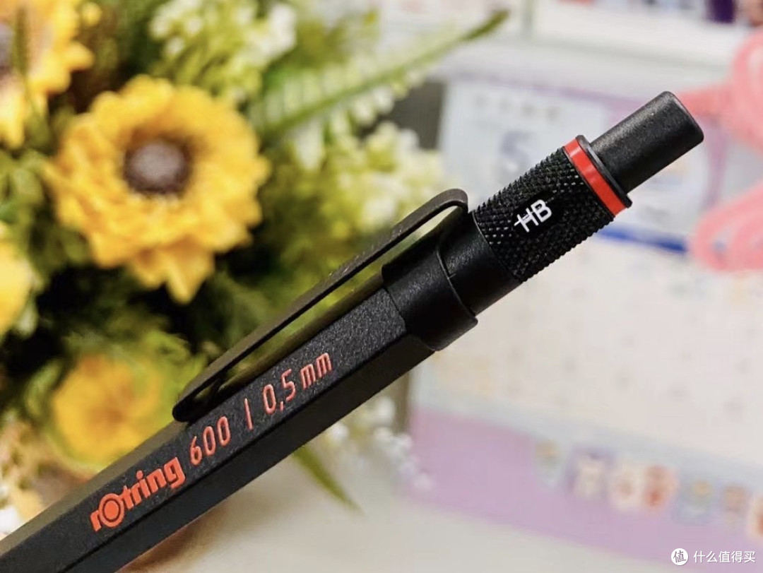 一支笔的硬核浪漫:红环600为何让设计师和工程师们欲罢不能?