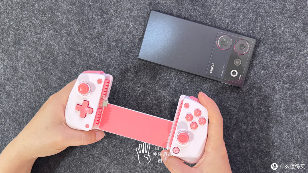 完美跨界,通吃XBOX、PS、Steam、NS四大主流游戏平台的盖世小鸡X5 Lite拉伸游戏手柄