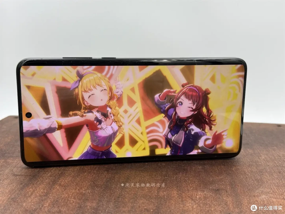 vivo X200U实测体验 影像出色 但对比索尼6700样张也不输?