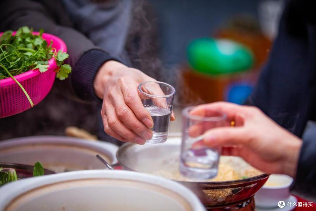 喝酒时,如果你符合这4个特征,说明“上瘾”了,以后可得注意了