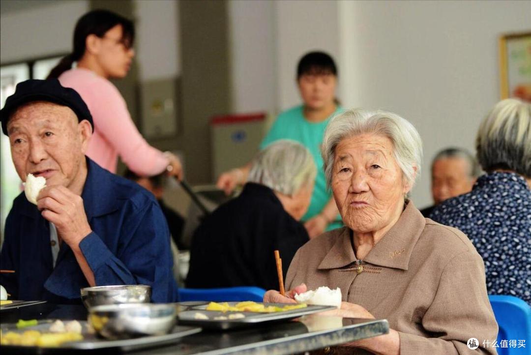 老话：吃得越少，活得越久？那些不吃晚饭的人，最后都怎么样了？