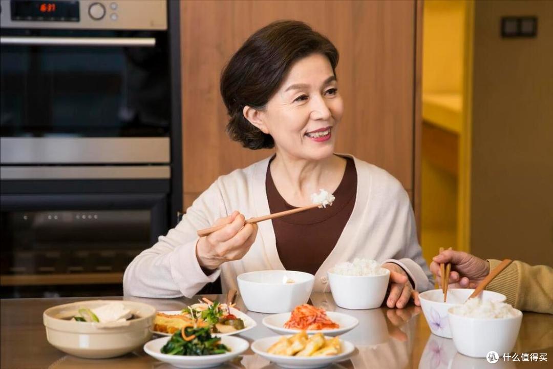 老话：吃得越少，活得越久？那些不吃晚饭的人，最后都怎么样了？