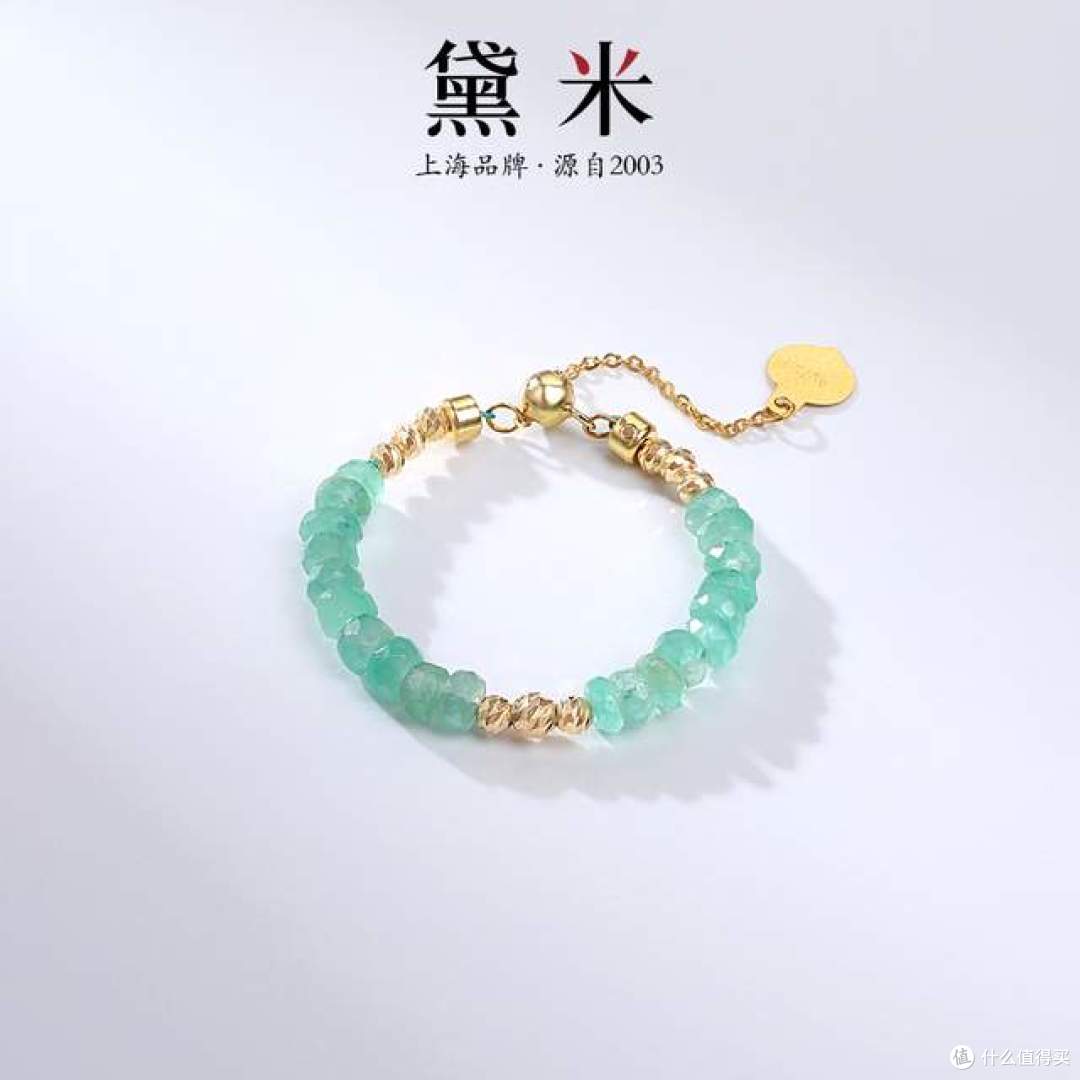 刻面祖母绿戒指:指间流转的永恒优雅!