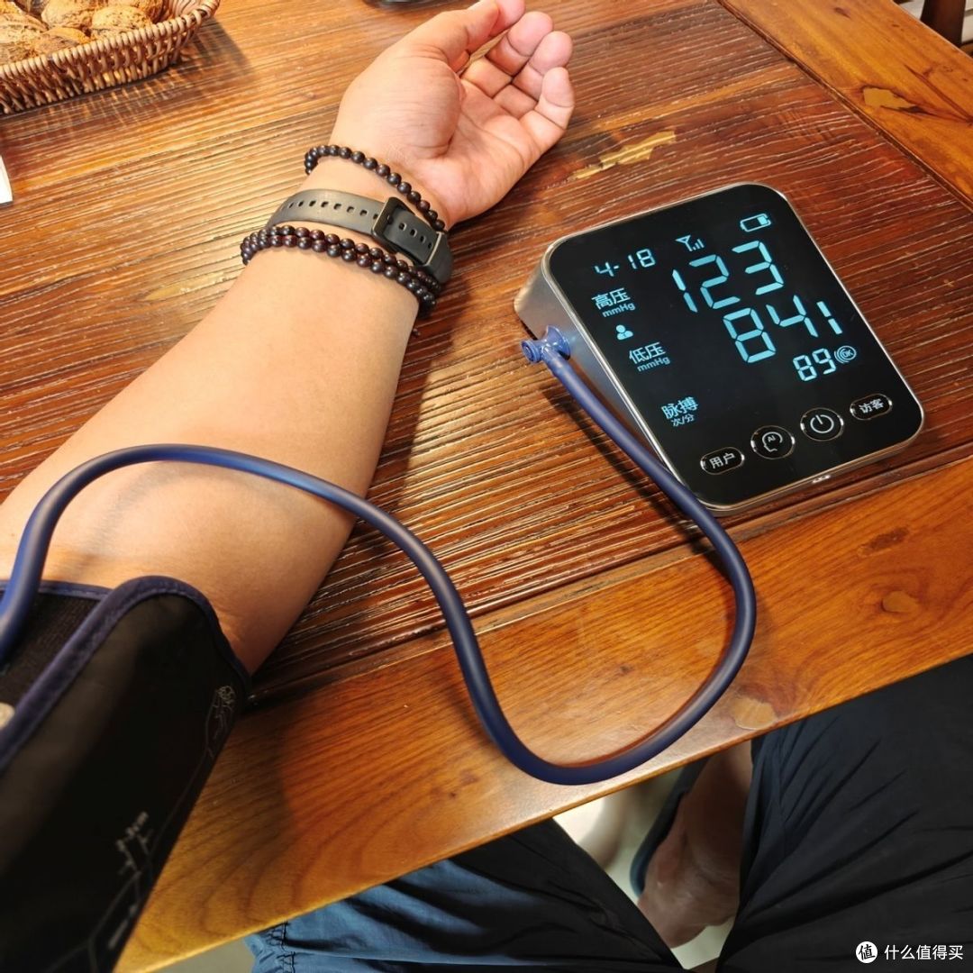 爱奥乐AI血压计评测：人工智能赋能高血压管理的革新性突破