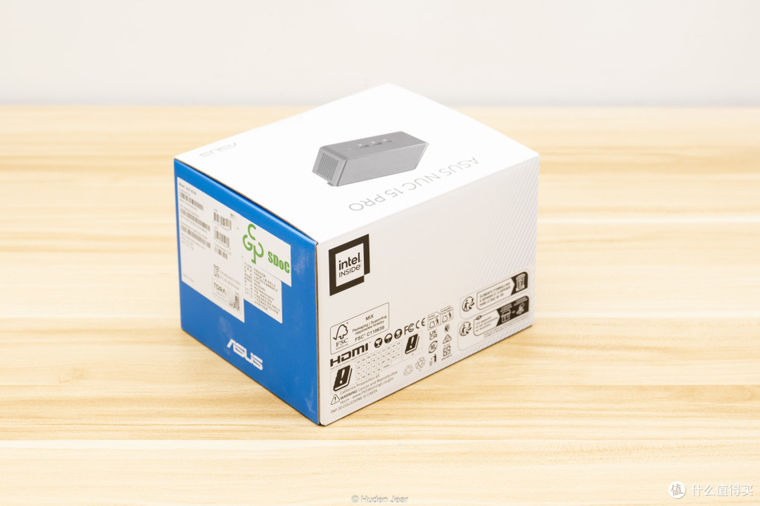 Asus NUC 15 Pro高款测试:经典mini主机+自由扩展