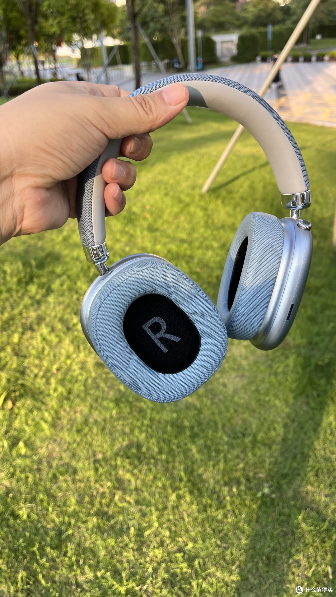 BLINBLIN P959头戴式蓝牙耳机:简约设计与卓越音质的完美结合