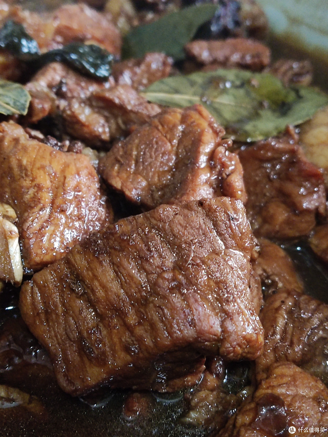 红烧肉配米饭,绝对是流口水的一道美味!