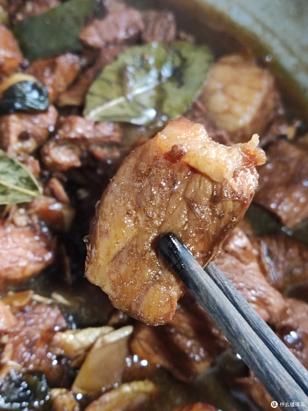 红烧肉配米饭,绝对是流口水的一道美味!