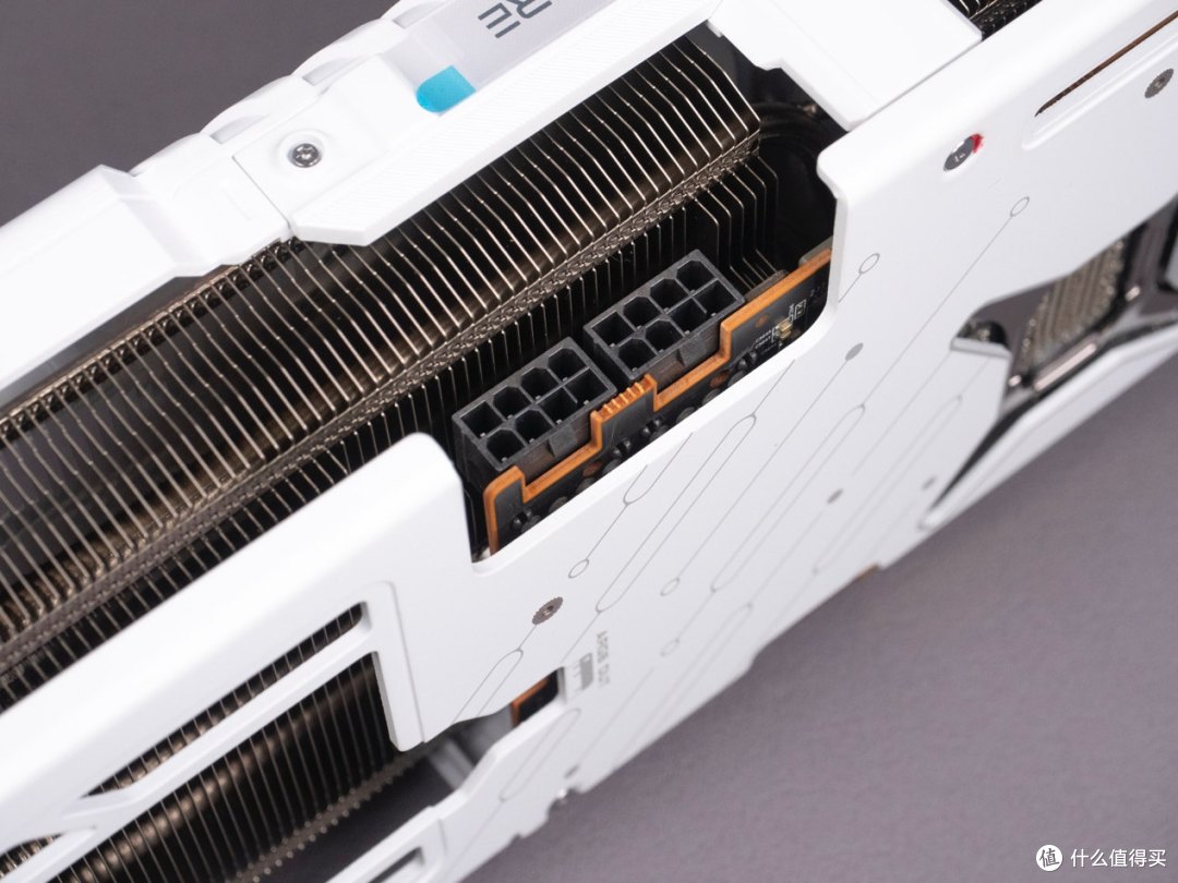 RDNA 4架构的GRE新星:AMD Radeon RX 9070 GRE显卡首发评测