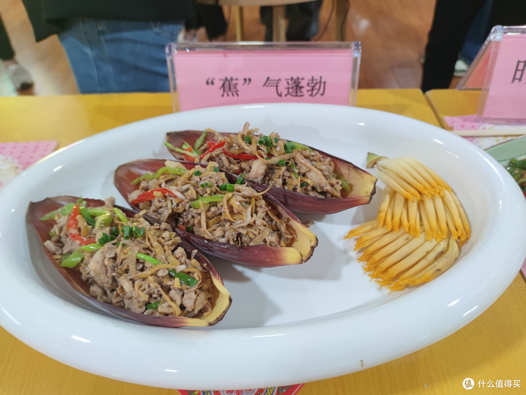 不经意间的劳动传递--亲子厨艺活动:劳动节的特别体验