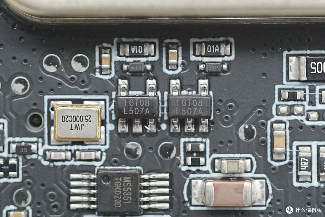 院线超声在家做,极萌氮化镓超声美容仪拆解