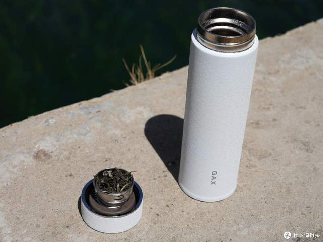 比纯钛更硬核宫菱保温杯体验,0重金属0漆0涂层还有欧盟认证安全