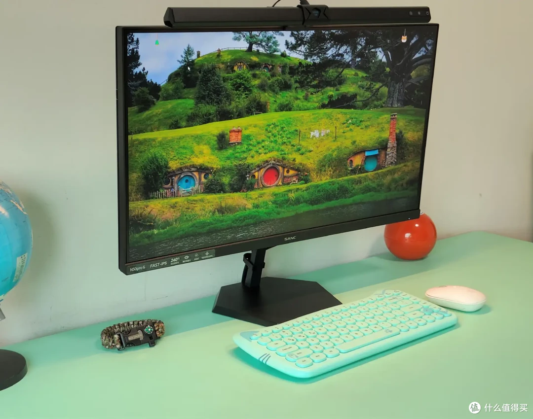 百元电竞神器!240Hz+1ms极速屏实测,500元竟能吊打千元显示器?
