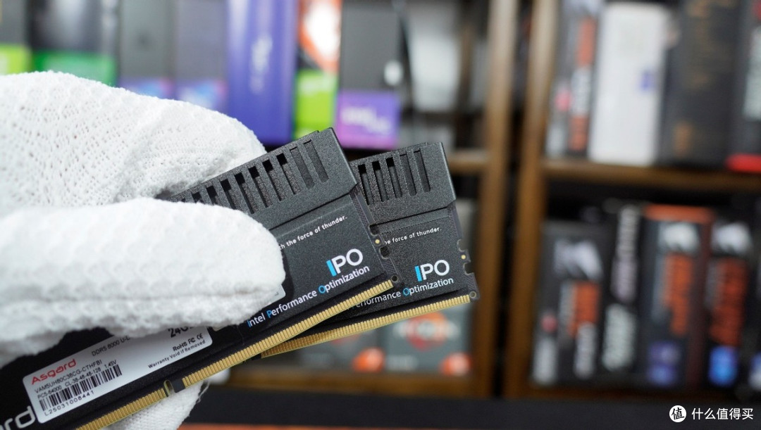 比性能模式提升多大?技嘉Z890 AORUS PRO ICE英特尔IPO套装实测