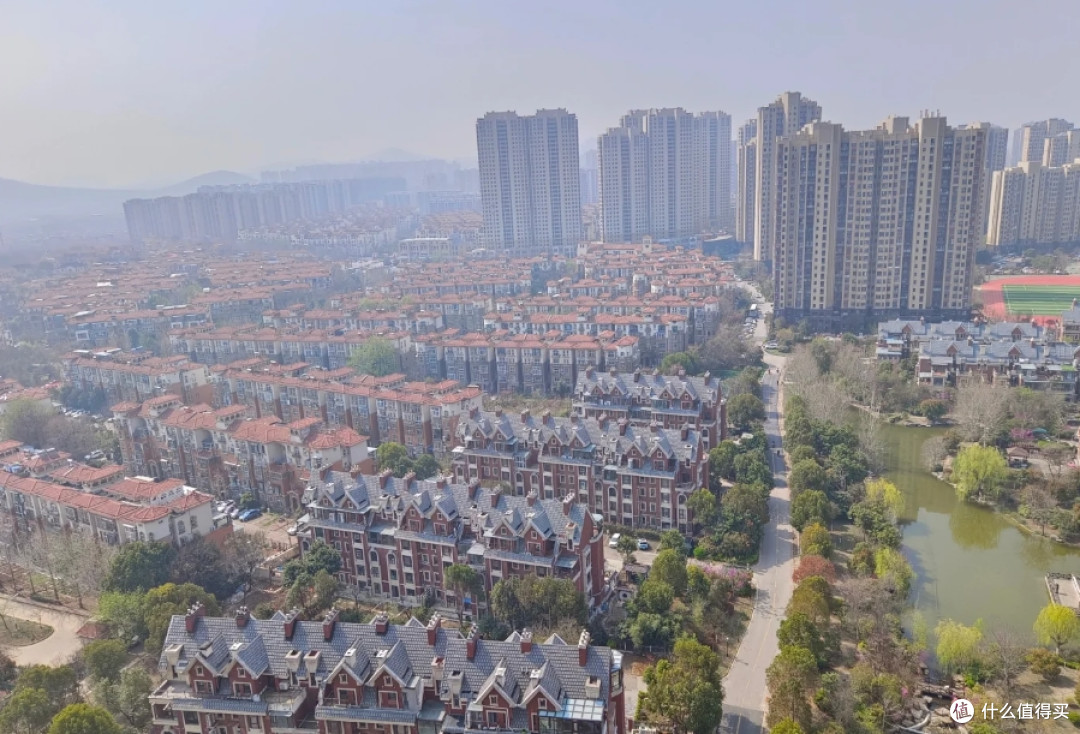 曹德旺的预言应验,“多余的房子赶紧卖掉”?