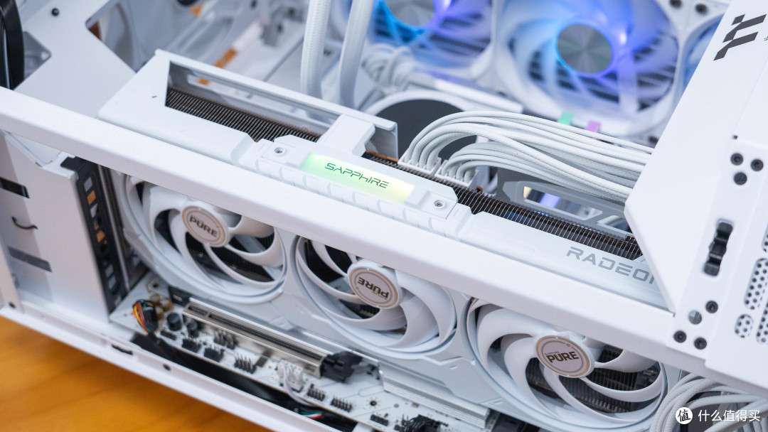 4500元价位新选择:蓝宝石PURE 极地 RX 9070 GRE OC 首发评测