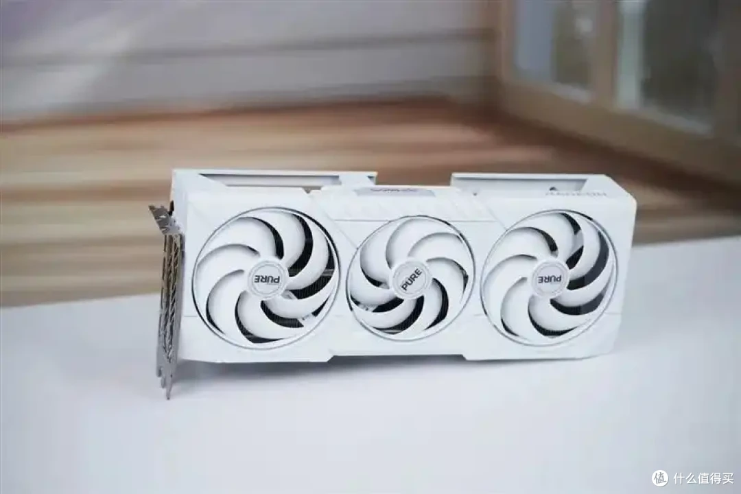 AMD 9070 GRE评测: 超频接近RTX 5070