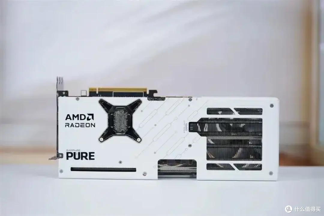 AMD 9070 GRE评测: 超频接近RTX 5070