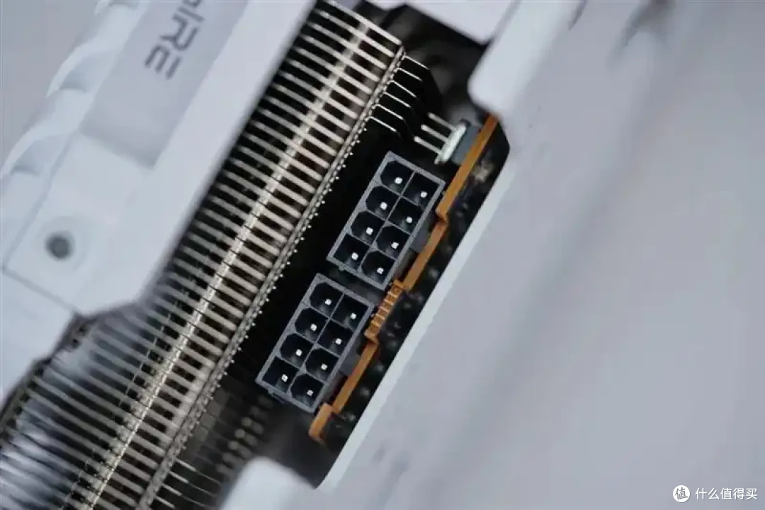AMD 9070 GRE评测: 超频接近RTX 5070