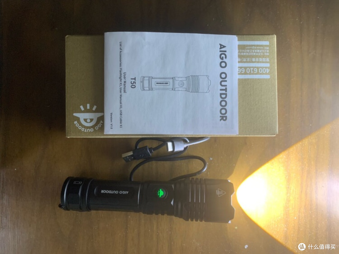 实用与品质兼具——AIGO OUTDOOR手电筒深度体验