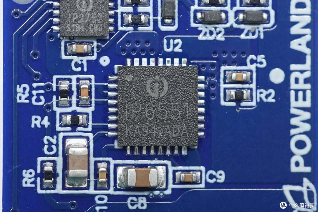 支持140W+30W同时快充,拯救者170W一拖二数据线拆解