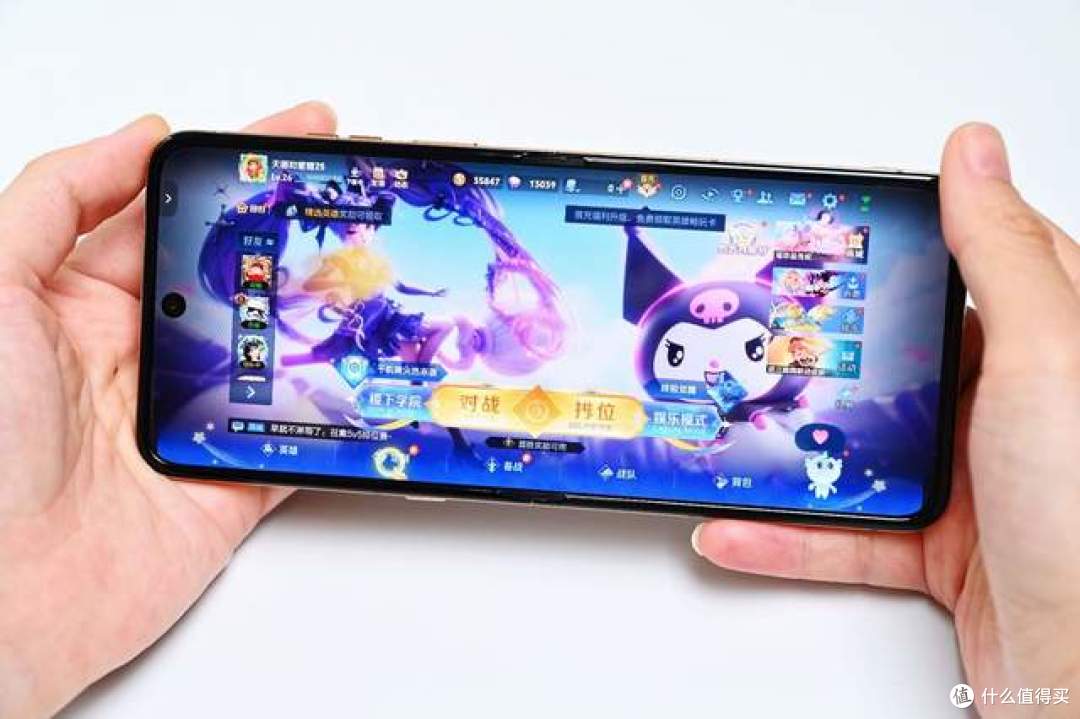 真正合拍的旗舰小折叠:联想moto razr 60 Ultra AI元启深度体验