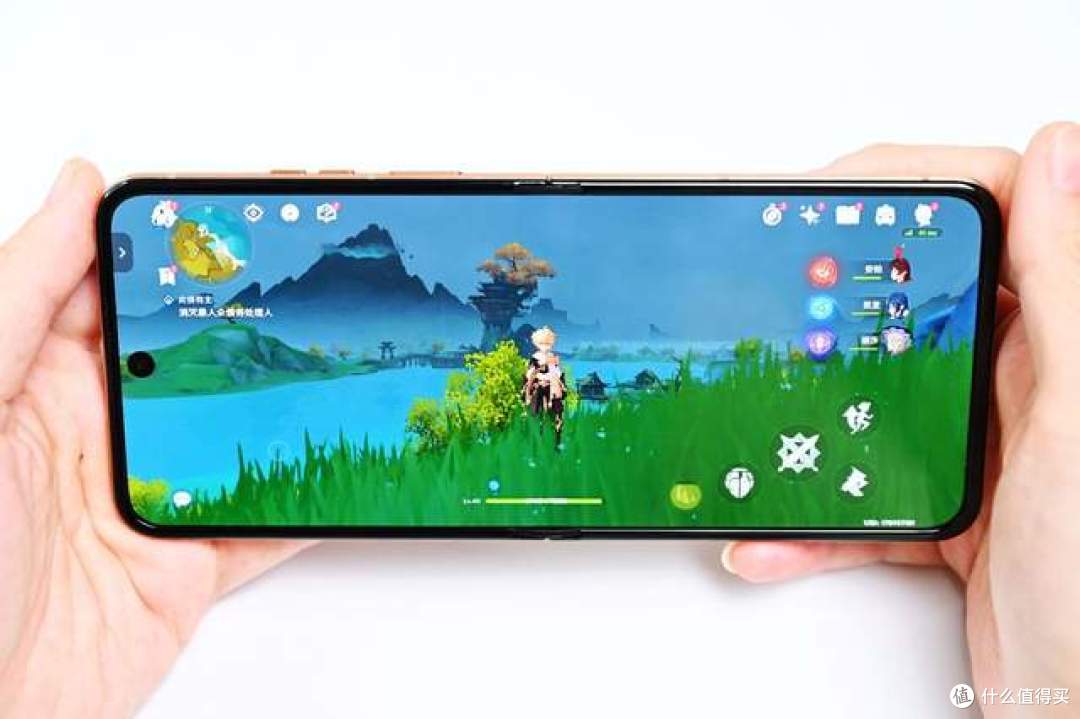 真正合拍的旗舰小折叠:联想moto razr 60 Ultra AI元启深度体验