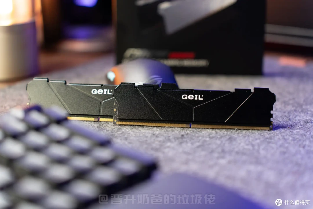 好马配好鞍，AMD神U配低时序DDR5内存|金邦巨蟹6000MHz C28